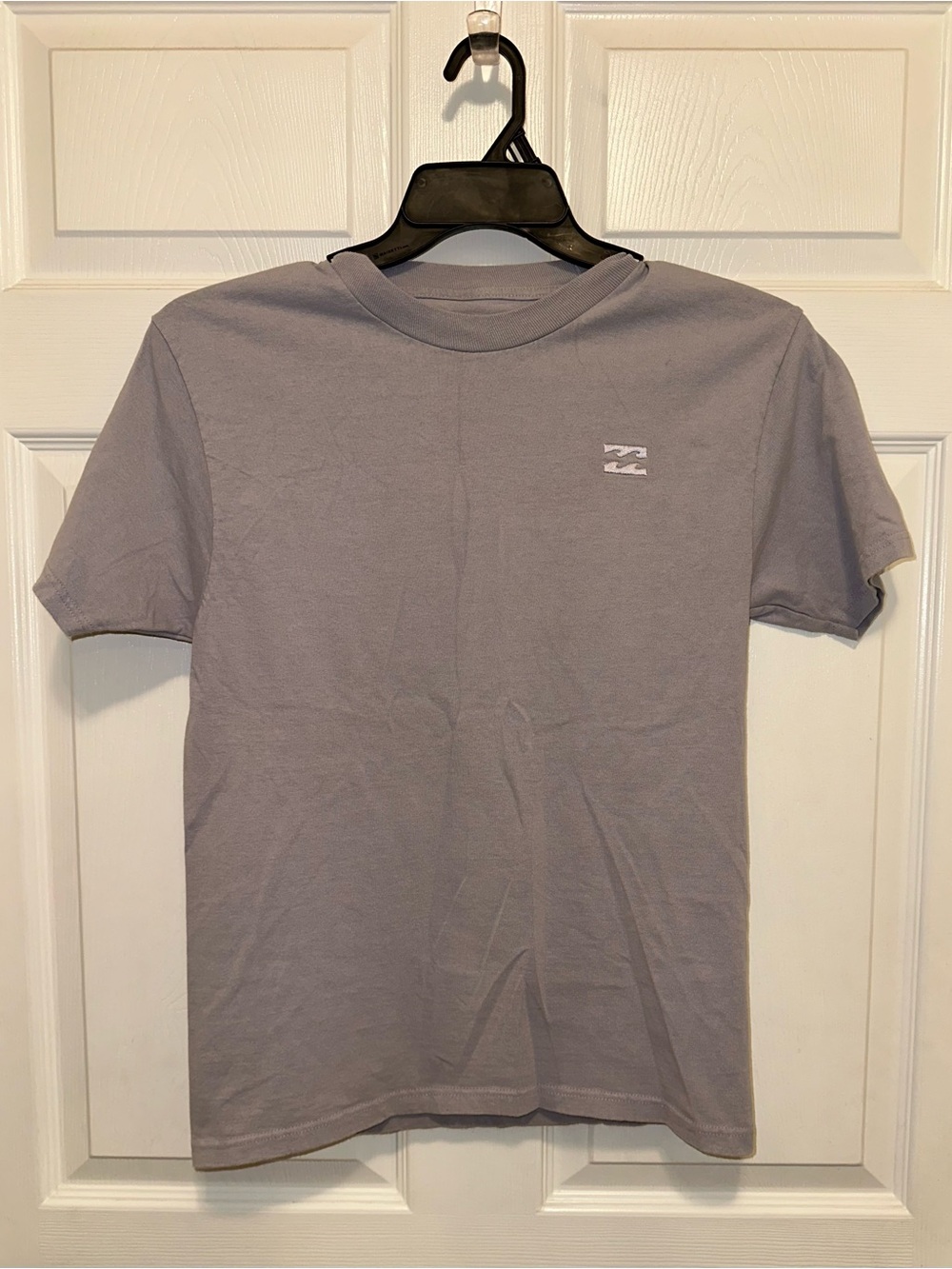 Billabong Short Sleeve Crew Tee in Light Gray
